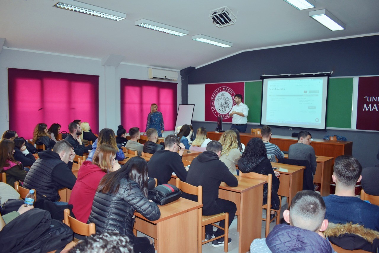 “Web Master 101” në UMB nga Tomi Kallanxhi