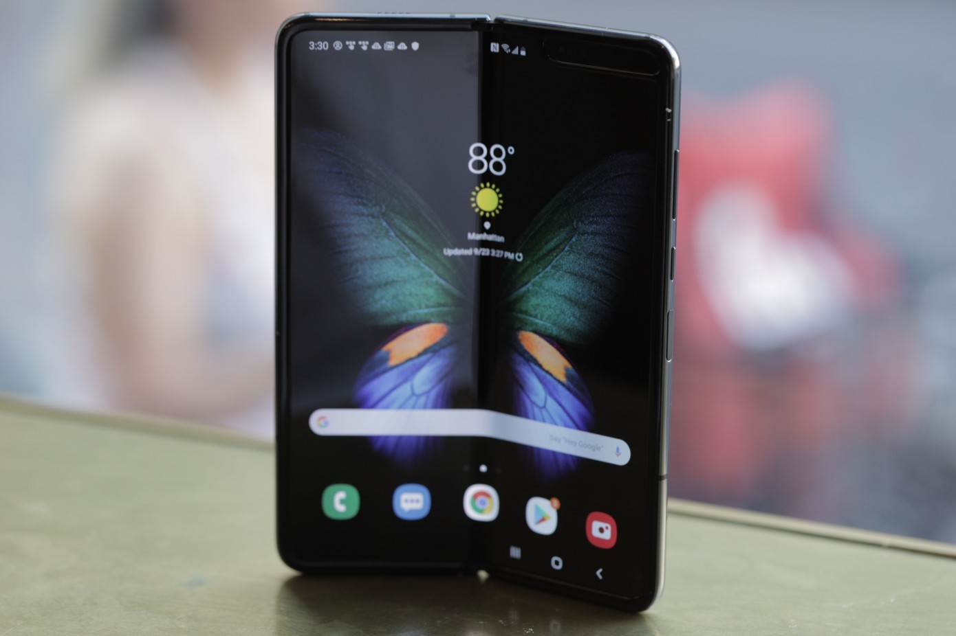 Galaxy Fold po bën namin!
