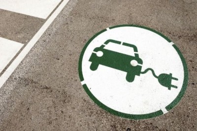 Pse kërkohet projekt-ligj për ndalimin makinave elektrike deri në vitin 2035?!