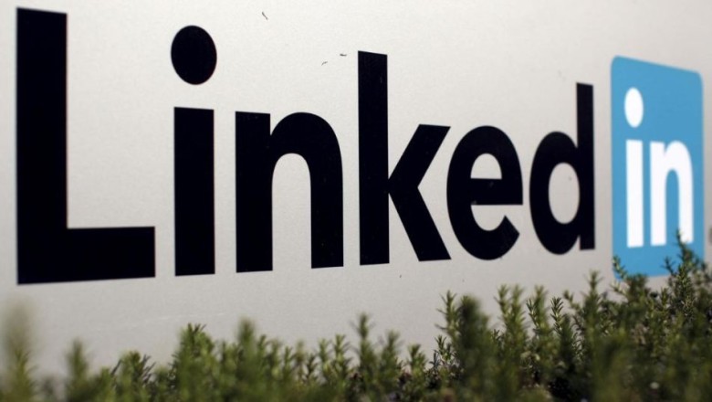 LinkedIn, platforma që ndihmon për punë pushon punonjësit nga ekipi i rekrutimit