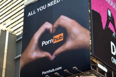 Pornhub blihet nga një firmë kanadeze
