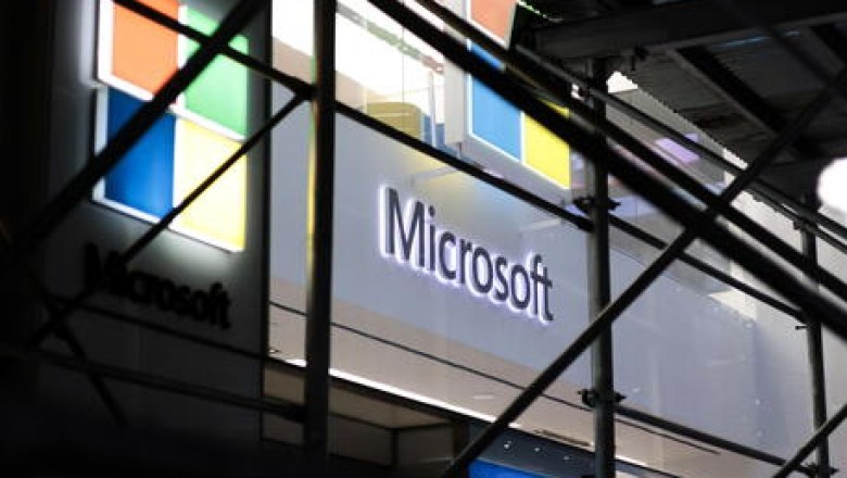 Microsoft sfidon Apple dhe Google, mendon dyqanin e lojërave 'mobile'