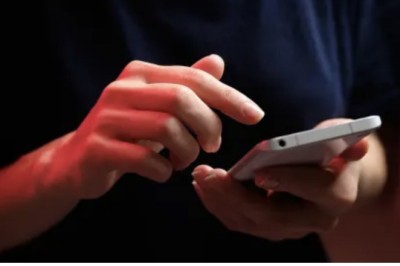 Raporti: Google fitoi 10 milionë dollar, lejoi reklama mashtruese kundër abortit nga 