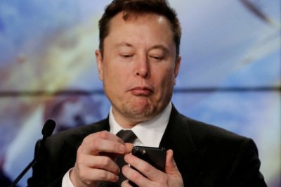 Elon Musk: I jap 1 miliard dollarë Mark Zuckerberg nëse ai ndryshon emrin e Facebook në…