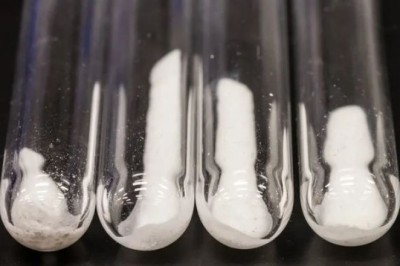 Materiali i ri i gjetur nga Inteligjenca Artificiale mund të reduktojë përdorimin e litiumit në bateri