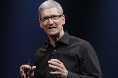 CEO Tim Cook: Apple do përfshijë AI në iPhone dhe Mac në 2024