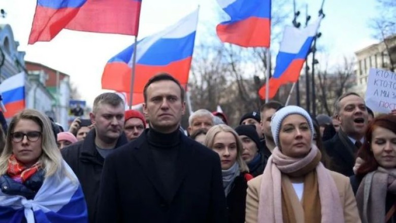 X pezullon llogarinë e bashkëshortes së Alexei Navalny?